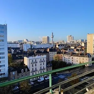 Studio-centre-thabor-balcon-1 Personne Appartement